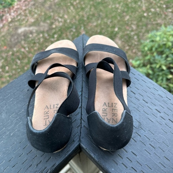 Naturalizer Women’s Reflex Black Elastic Fabric Strap Sandals Size 6.5 - Picture 5 of 8